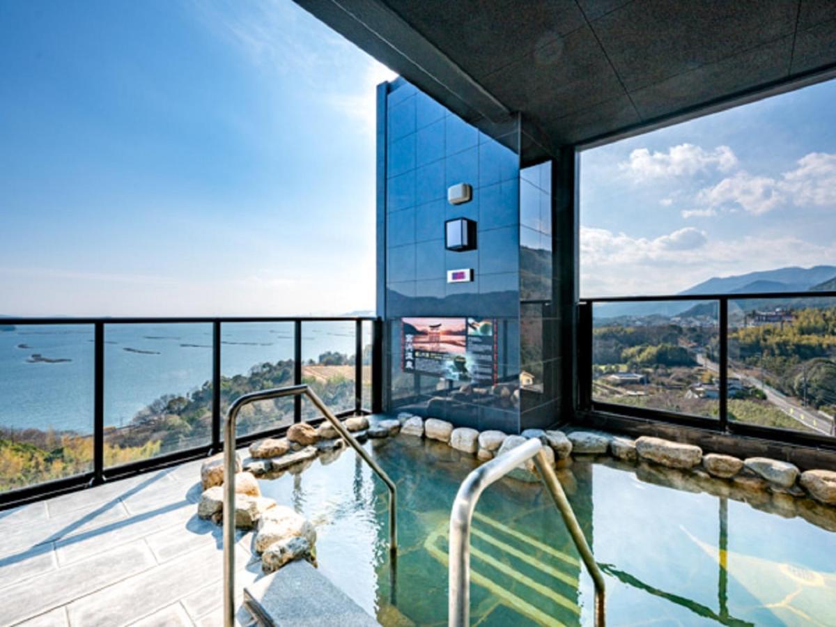 Livemax Resort Miyahama Ocean View Hatsukaichi Exteriör bild