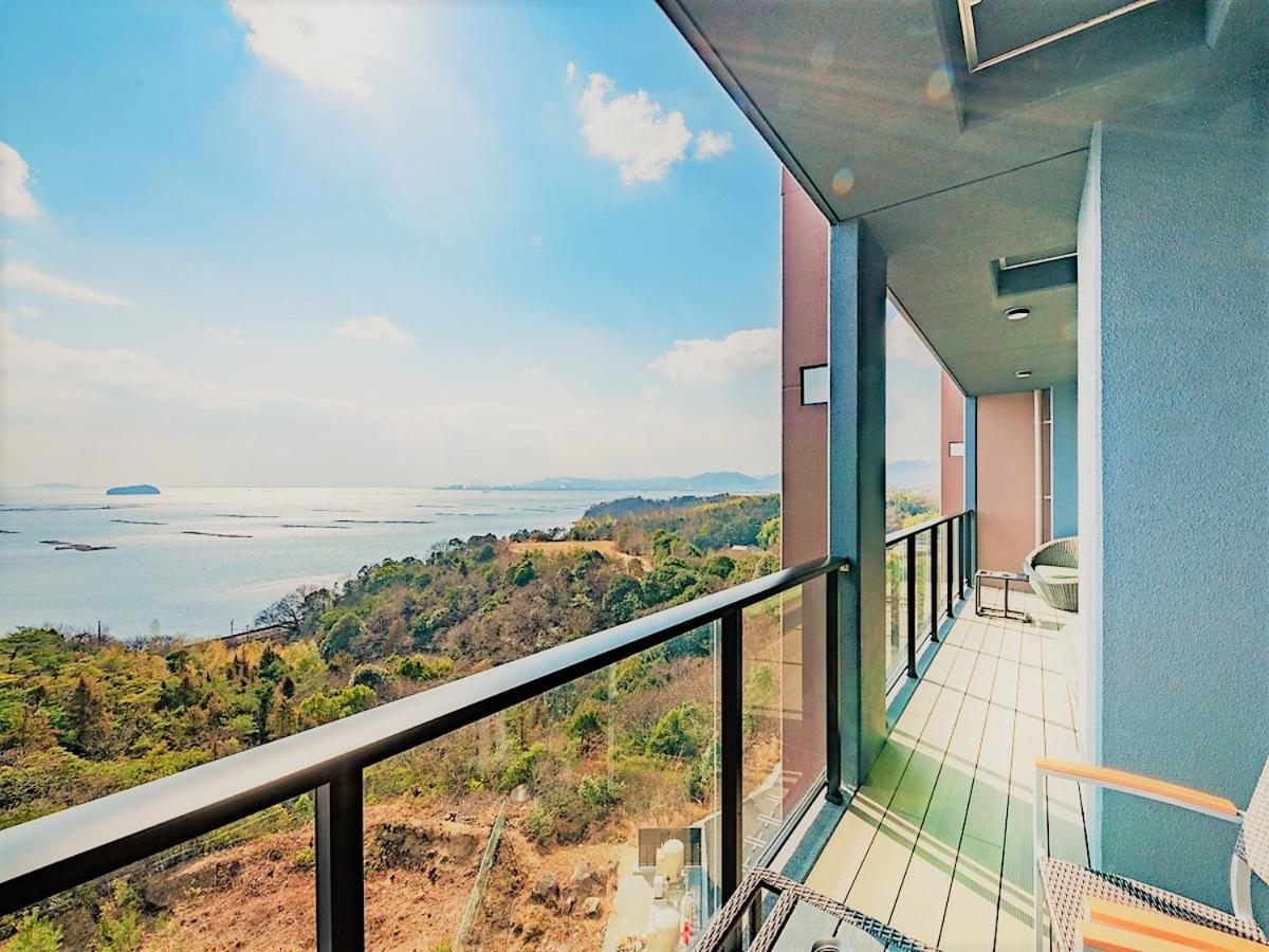 Livemax Resort Miyahama Ocean View Hatsukaichi Exteriör bild