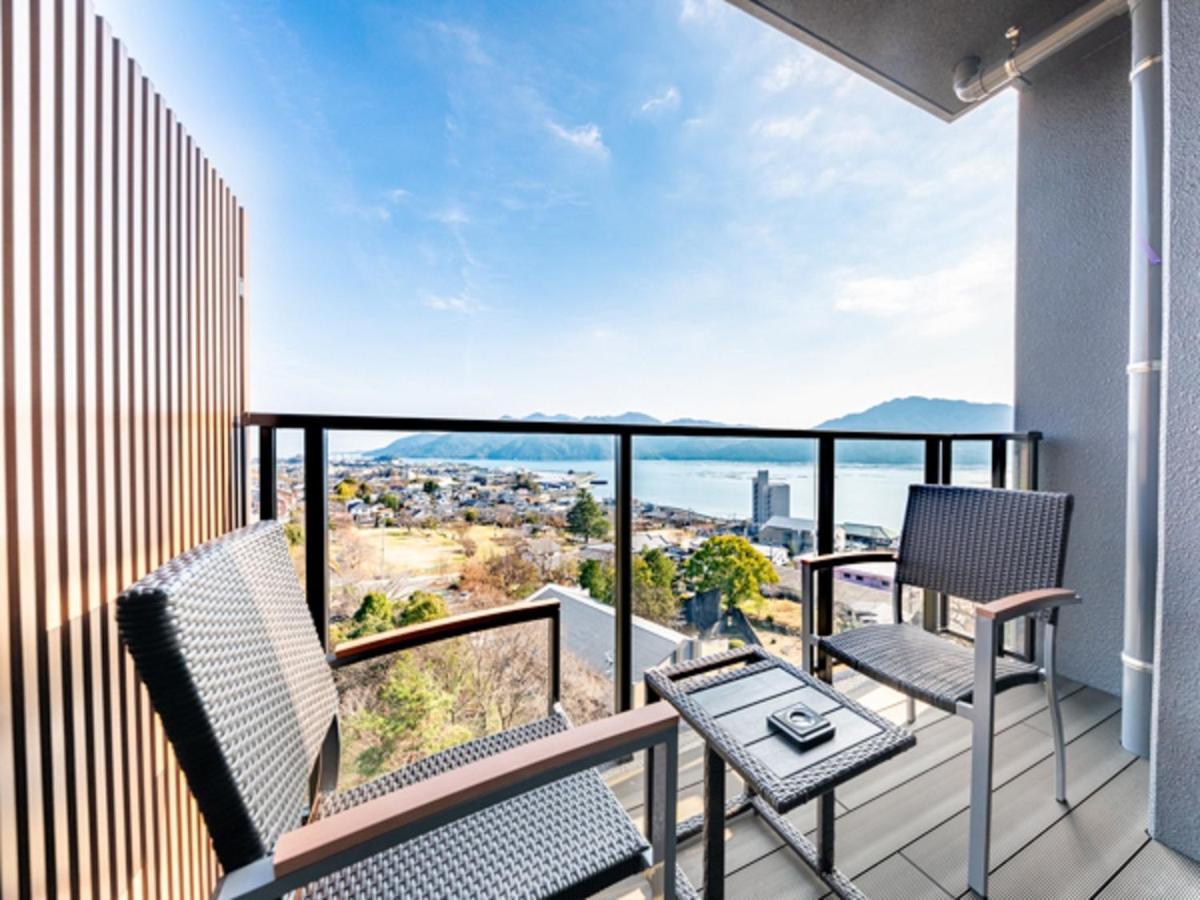Livemax Resort Miyahama Ocean View Hatsukaichi Exteriör bild